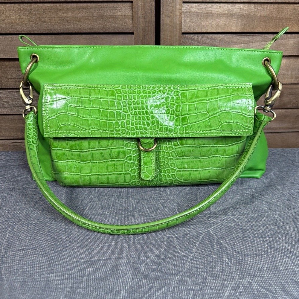 Sondra Roberts Shoulder Bag Womens Lime Green Leather Croc Embossed Good